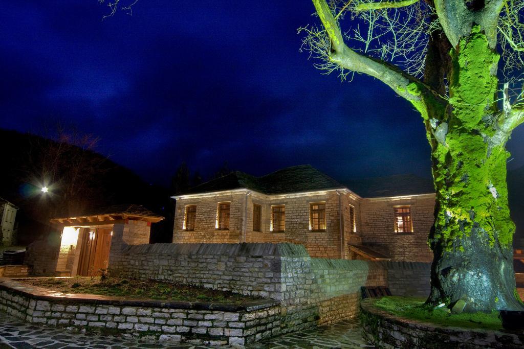 Archontiko Geki 1876 Hotel Papigo Exterior foto